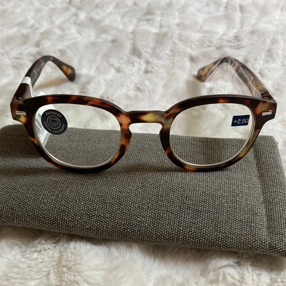 peepers +2.5 readers with soft case - Picture 2 of 6